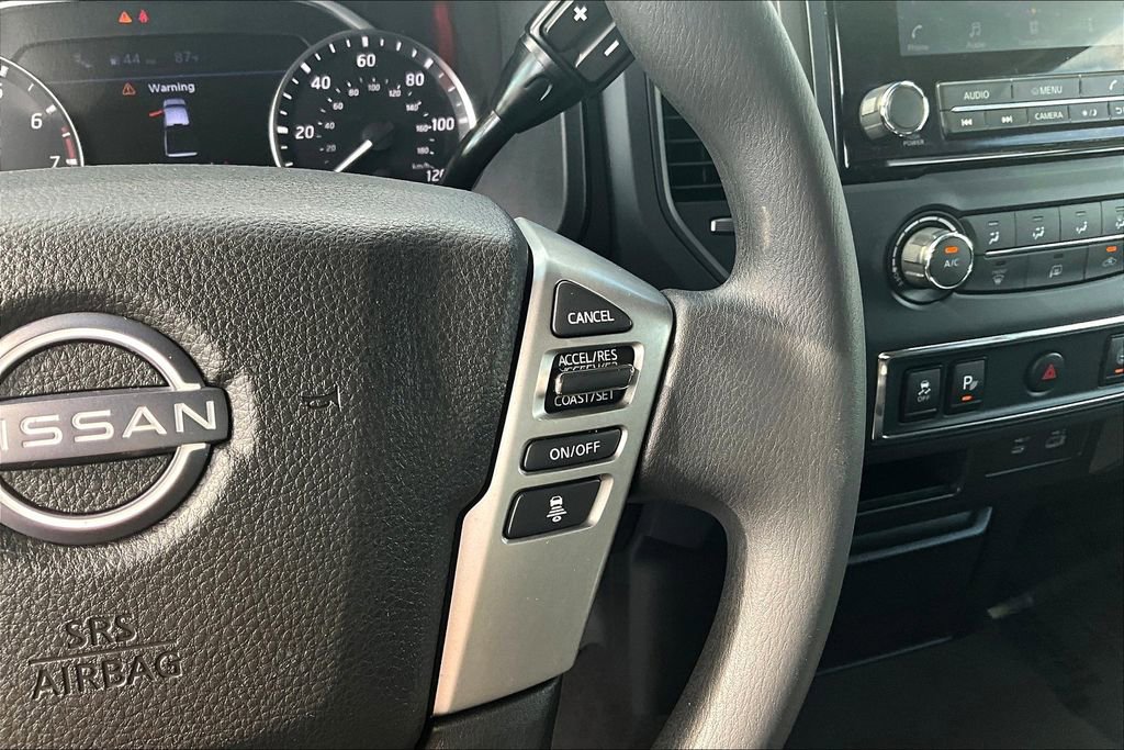 Used 2023 Nissan Titan SV image 24