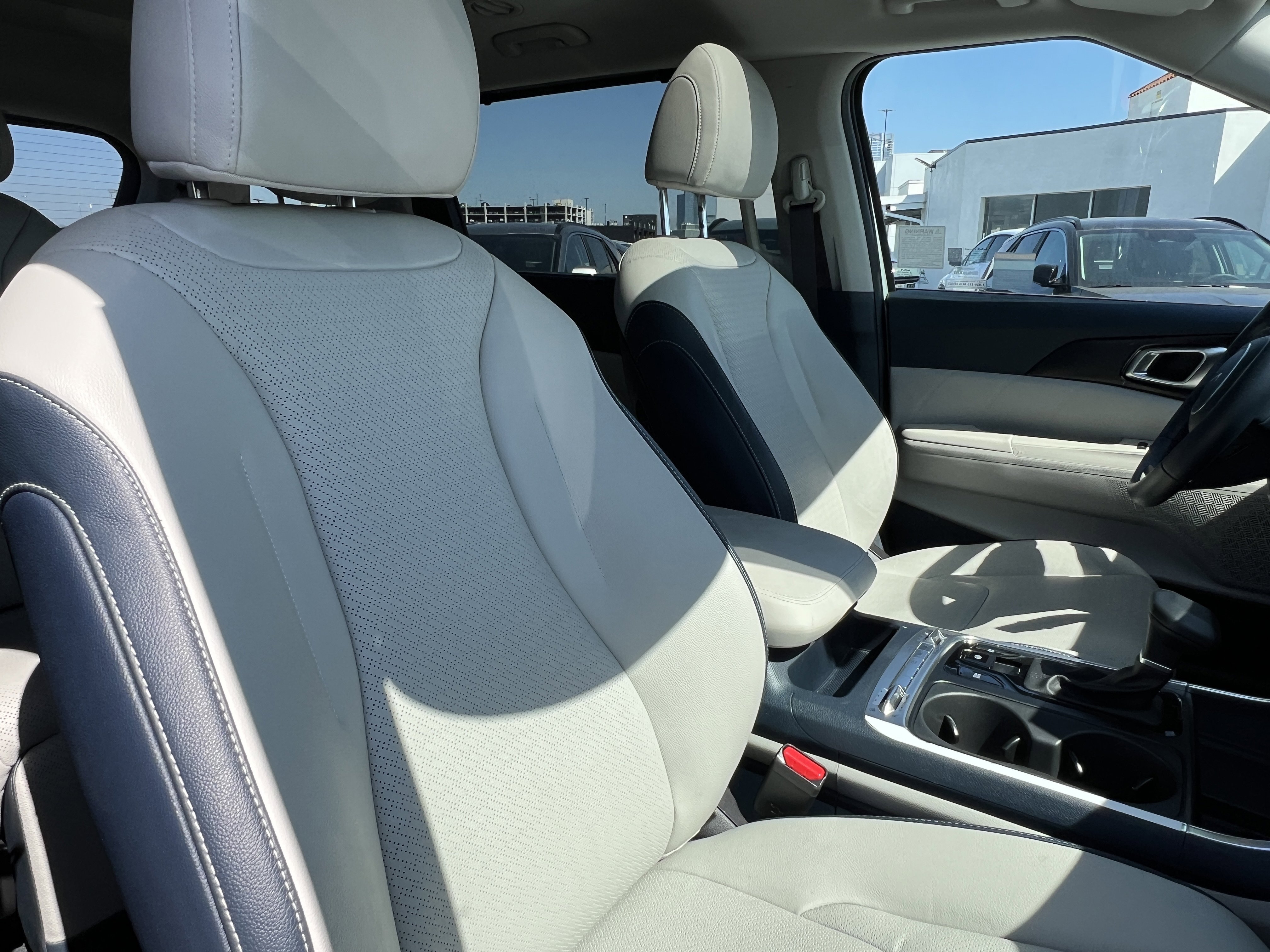 Certified 2026 Kia Carnival SX Prestige image 17