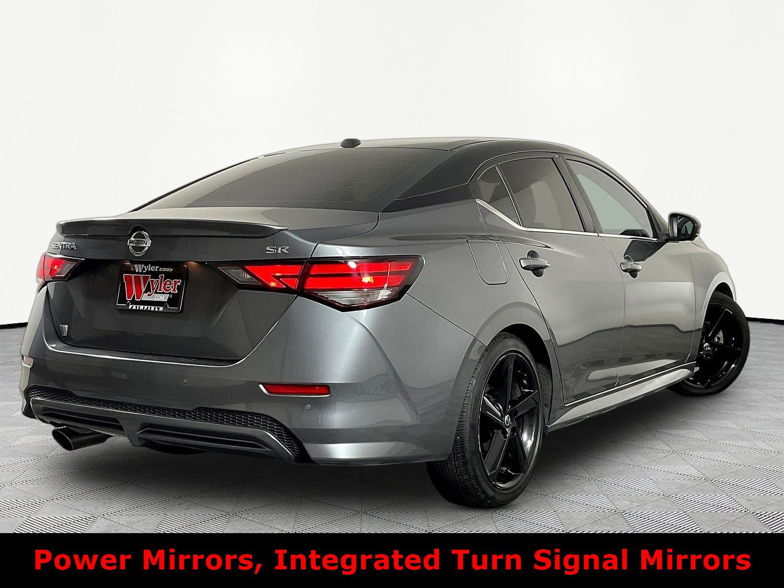 Used 2021 Nissan Sentra SR w/ SR Premium Package FWD image 6