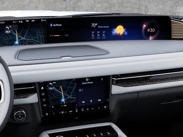 New 2027 Lincoln Navigator Black Label AWD/4WD image 14