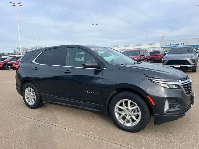 Used 2023 Chevrolet Equinox LT image 1