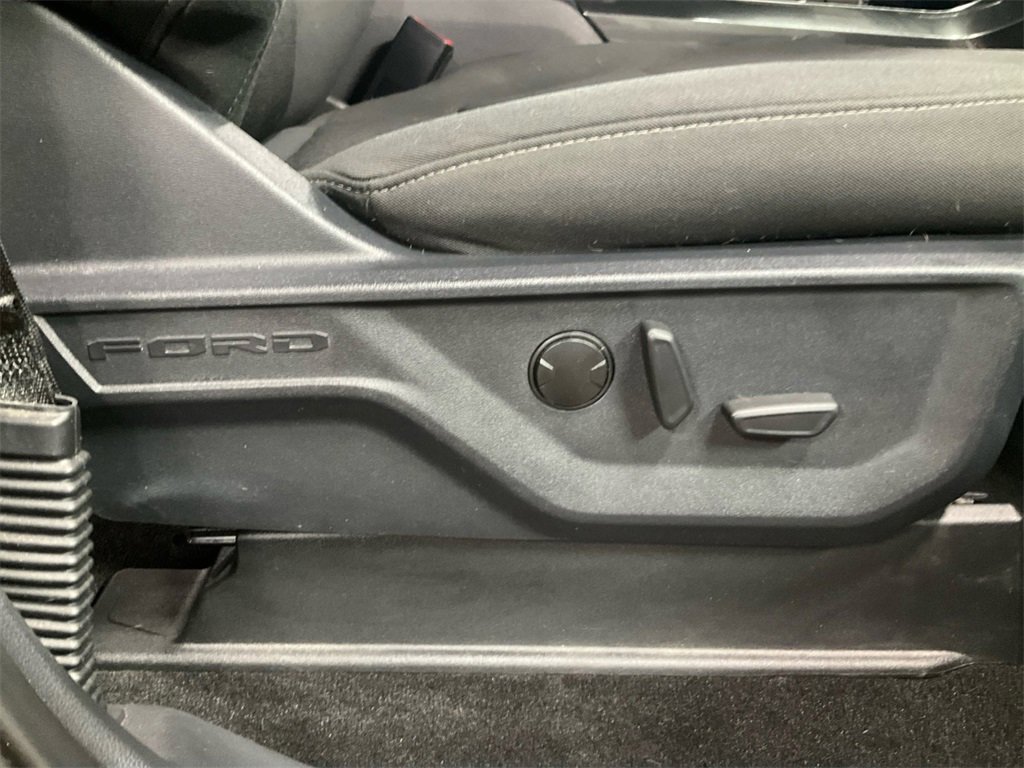 Used 2022 Ford F150 XLT w/ Equipment Group 302A High image 16