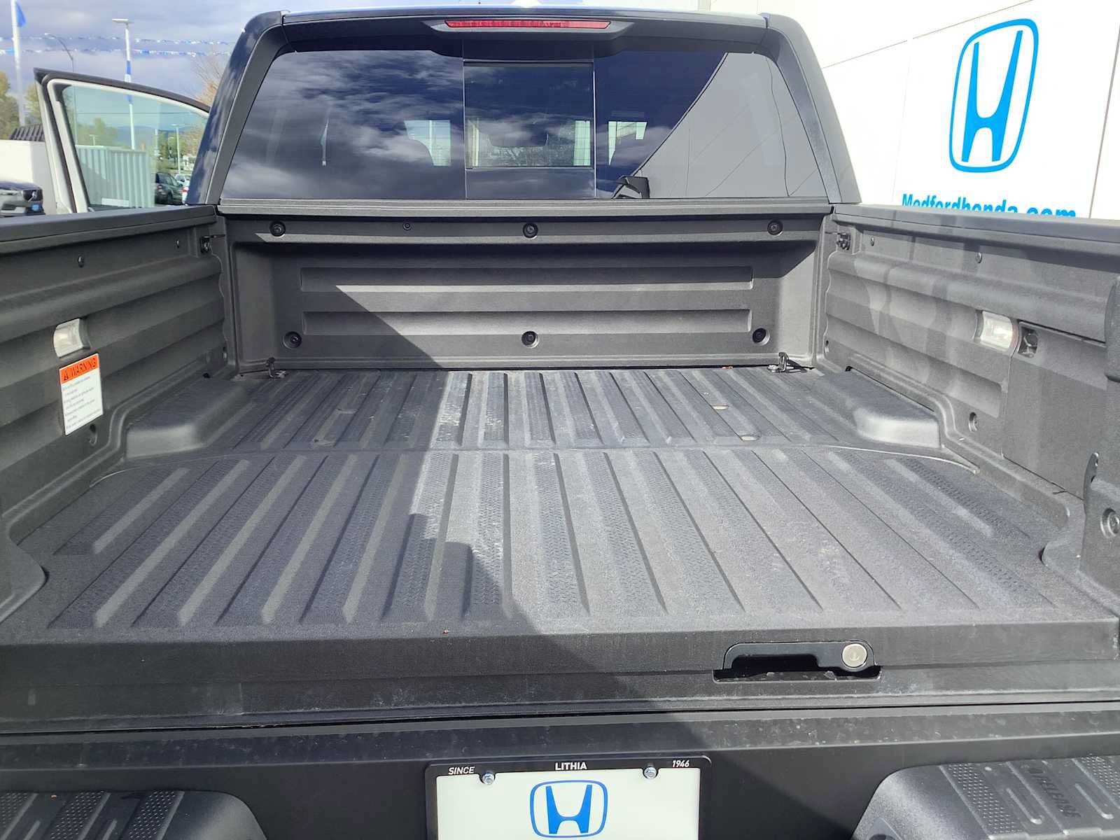New 2026 Honda Ridgeline Black Edition image 19