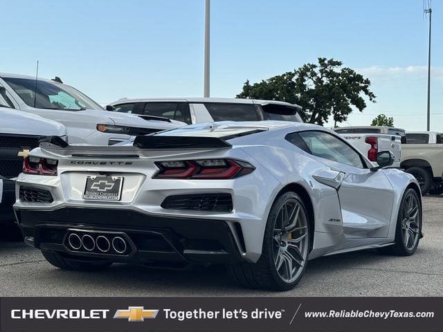 New 2026 Chevrolet Corvette Z06 RWD image 4