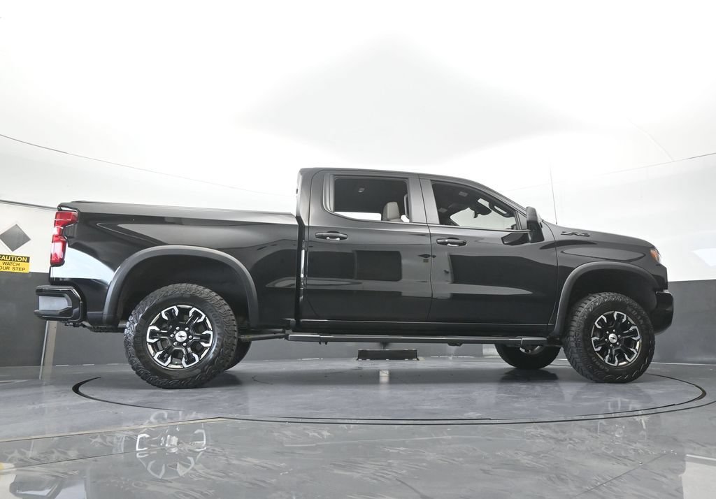 Used 2025 Chevrolet Silverado 1500 ZR2 w/ Technology Package AWD/4WD image 73