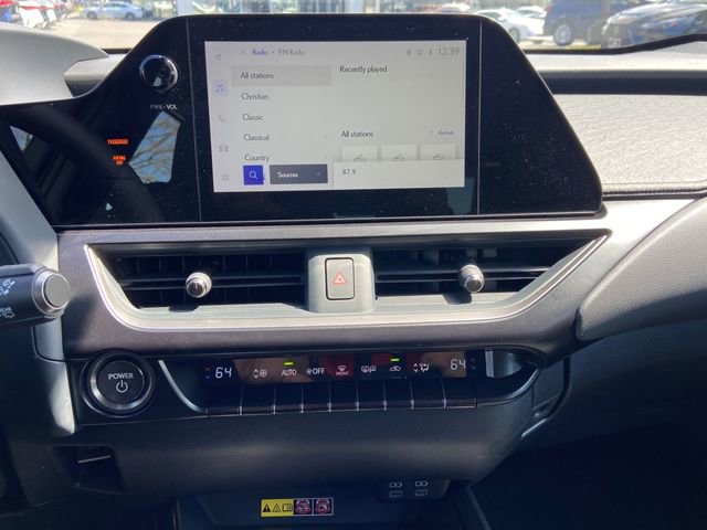 Certified 2023 Lexus UX 250h AWD w/ Accessory Package (Z2) image 21