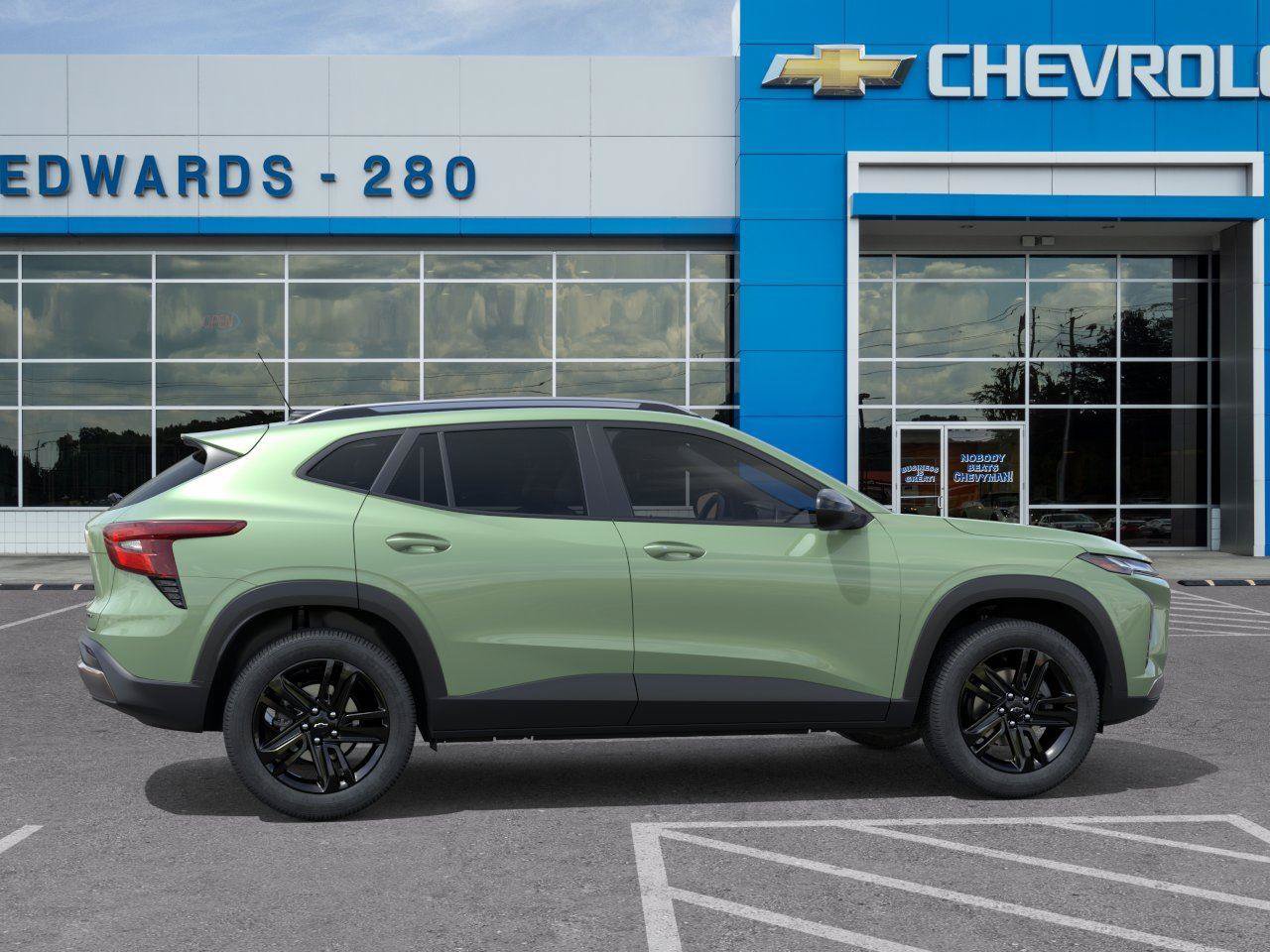 New 2026 Chevrolet Trax ACTIV w/ Sunroof Package FWD image 5