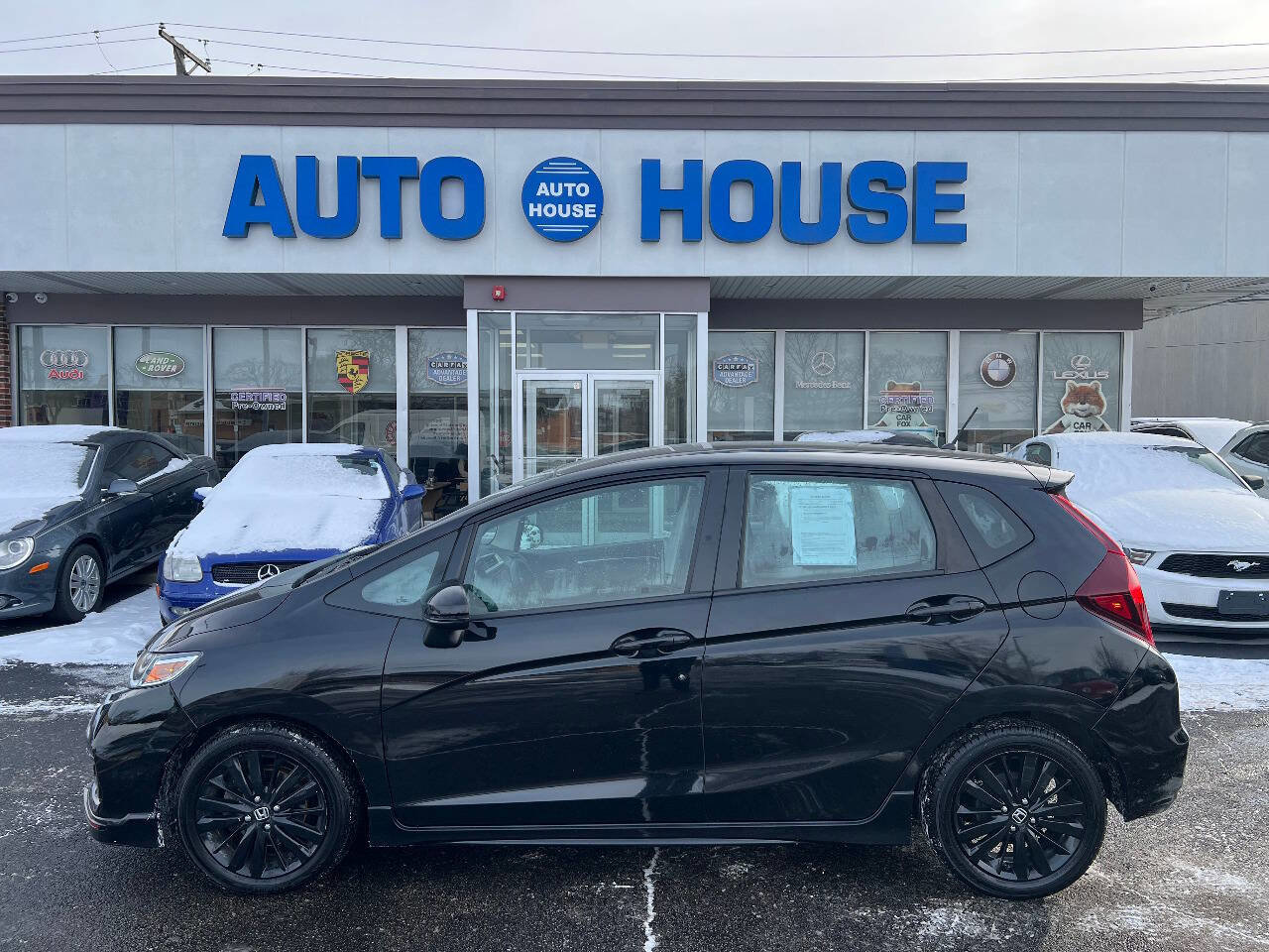 Used 2018 Honda Fit Sport image 8