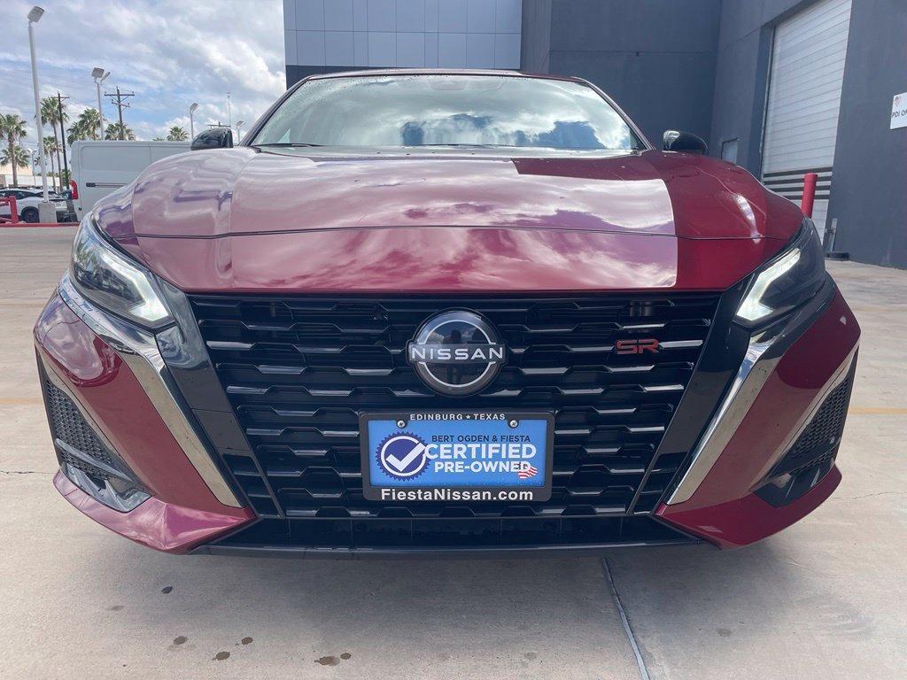 Used 2024 Nissan Altima 2.5 SR FWD image 6