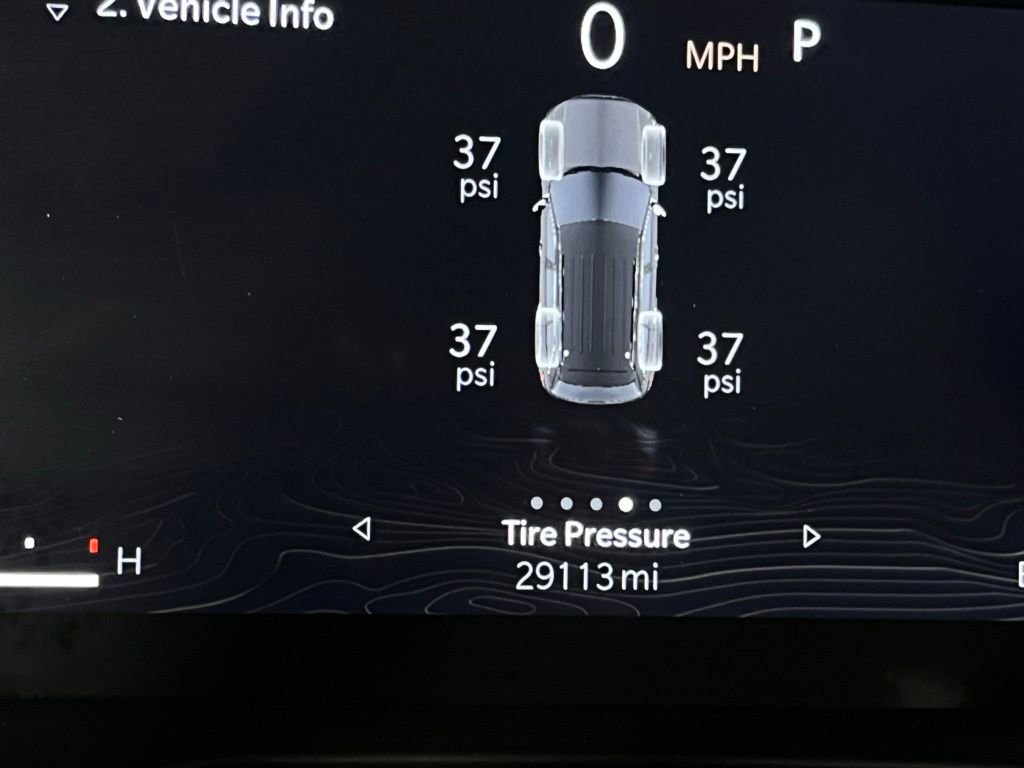 Used 2023 Jeep Grand Cherokee Laredo w/ Luxury Tech Group I image 18