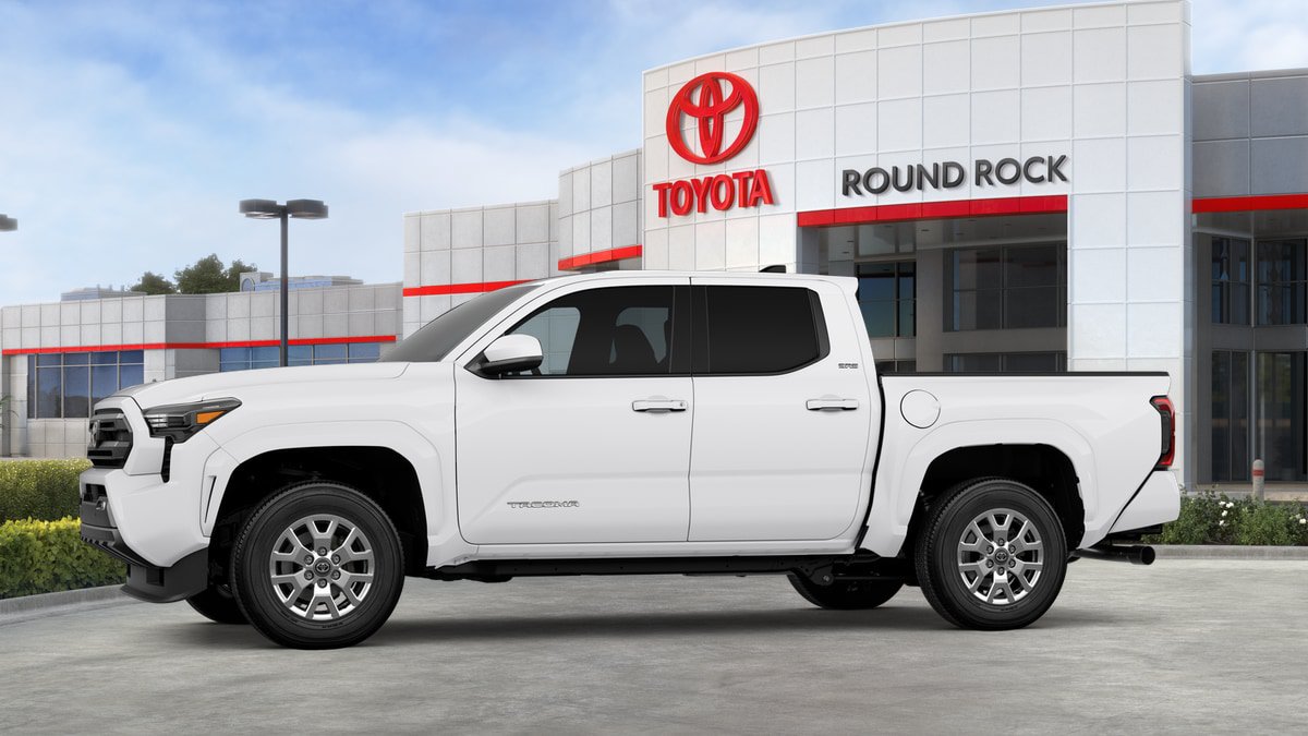 New 2026 Toyota Tacoma SR5 AWD/4WD image 3