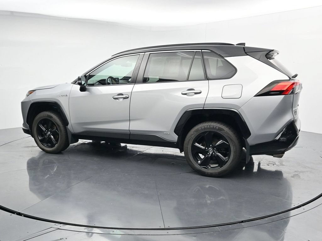 Used 2021 Toyota RAV4 XSE AWD/4WD image 5