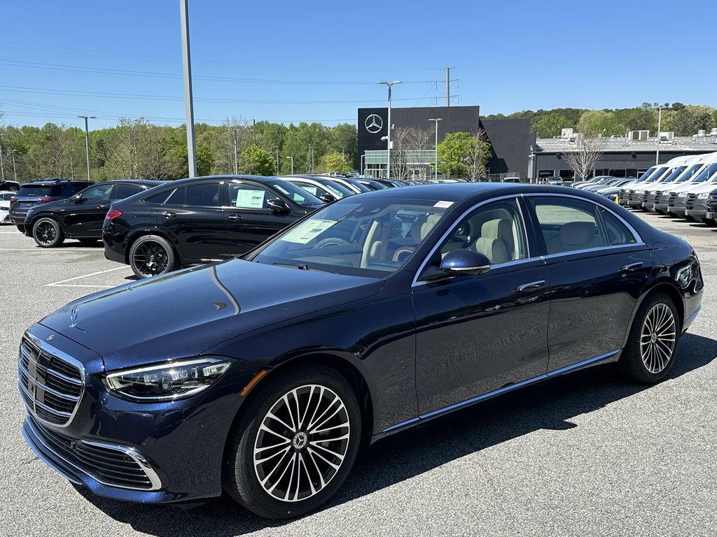 New 2026 Mercedes-Benz S 580e 4MATIC Sedan image 4