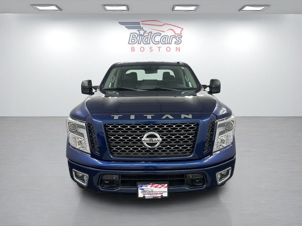 Used 2018 Nissan Titan S AWD/4WD image 2