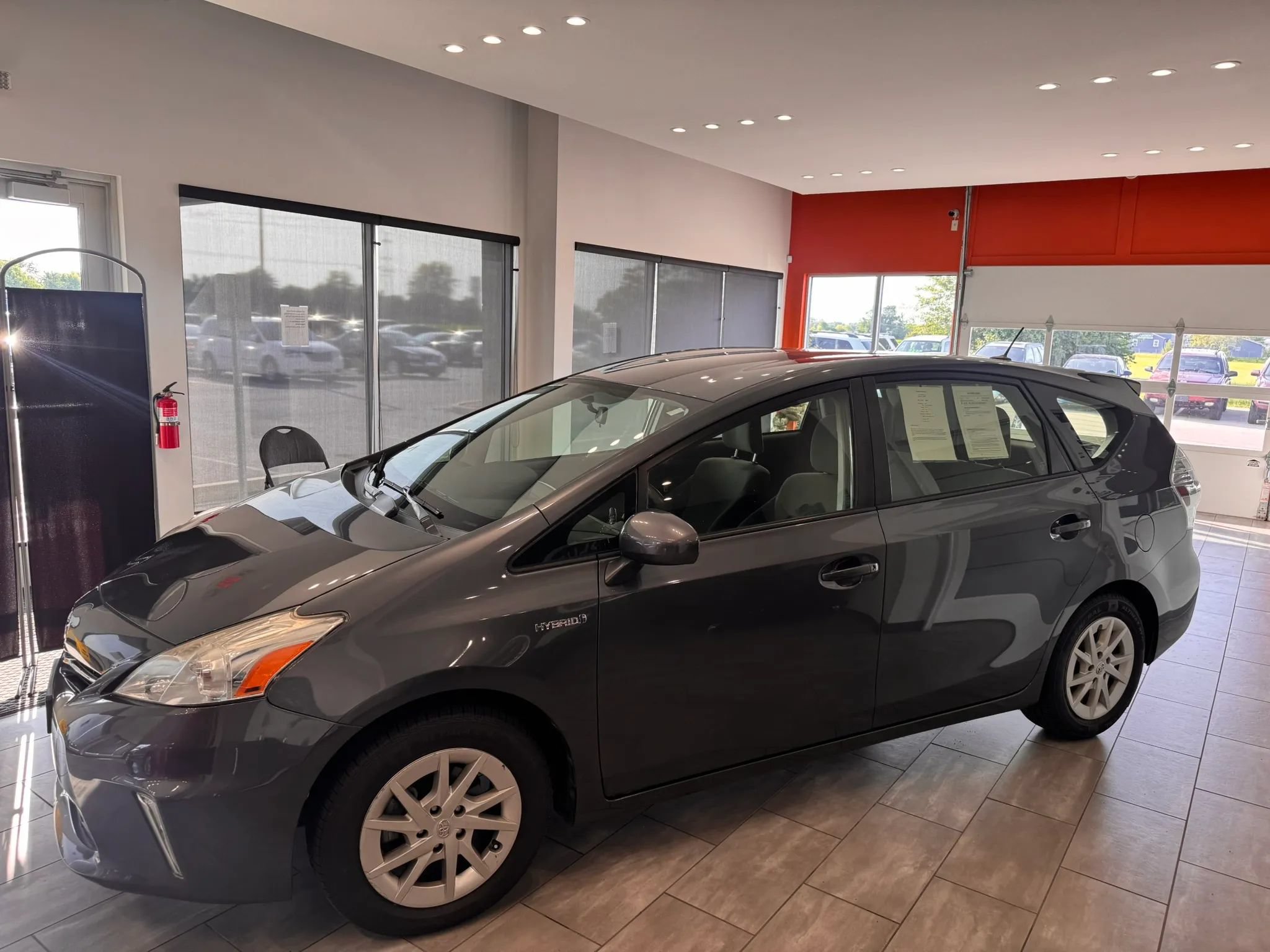 Used 2012 Toyota Prius V Three FWD image 6