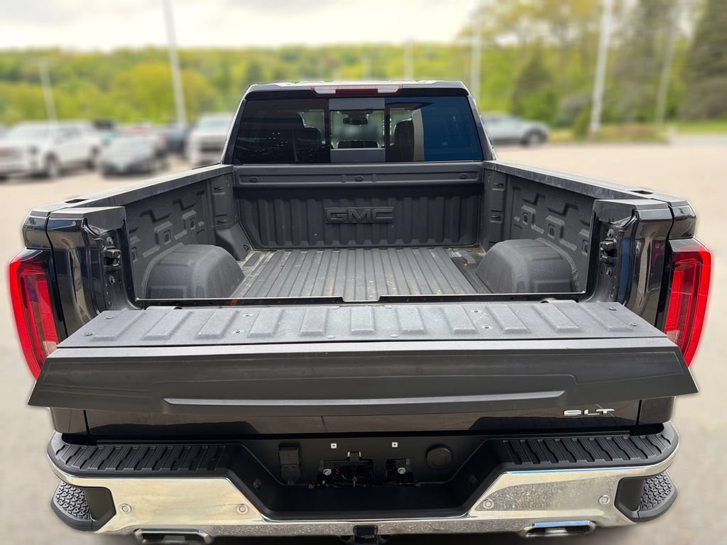 Certified 2022 GMC Sierra 1500 SLT w/ SLT Premium Plus Package AWD/4WD image 13