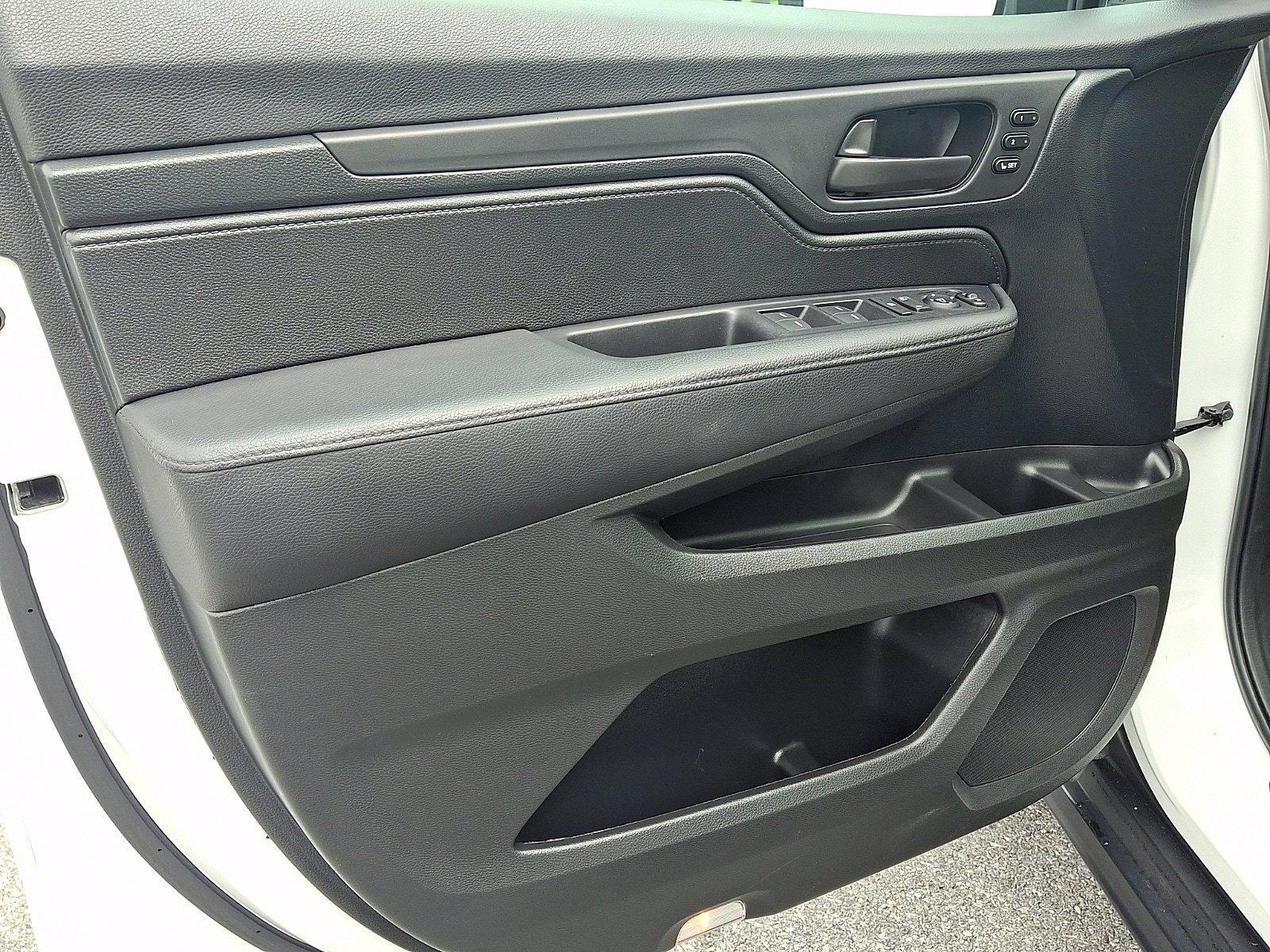 Used 2023 Honda Odyssey EX-L image 14