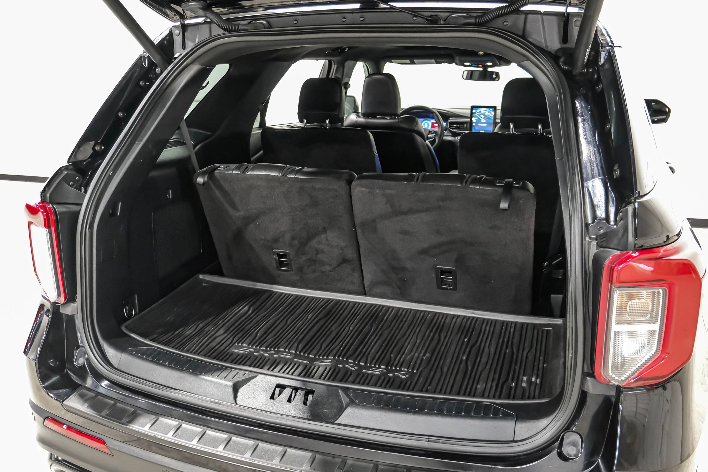 Used 2020 Ford Explorer ST w/ ST Street Pack AWD/4WD image 58