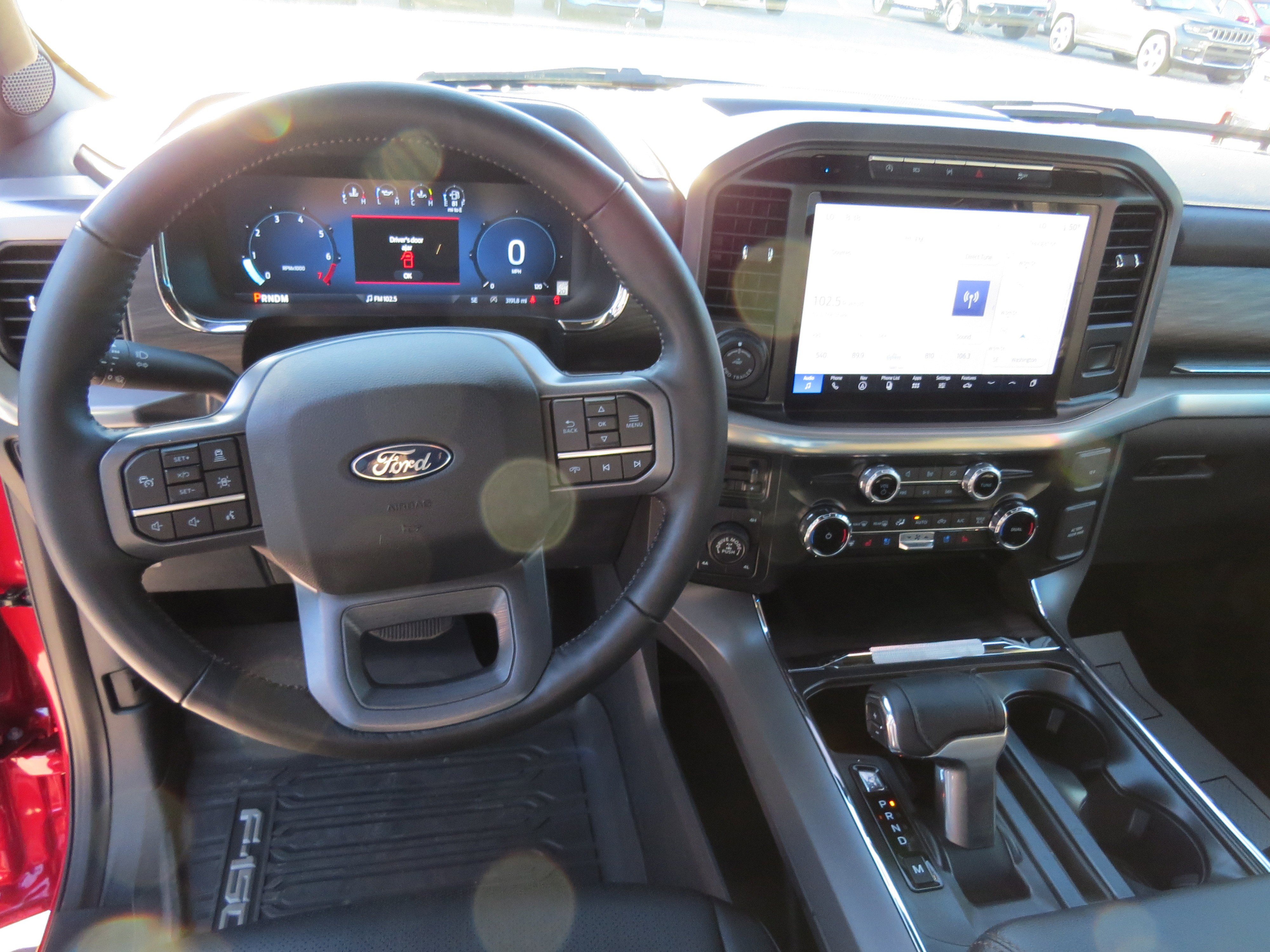 Used 2024 Ford F150 Lariat w/ Tow/Haul Package image 19