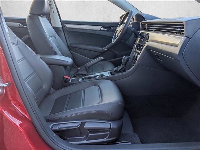 Used 2021 Volkswagen Passat 2.0T SE image 21
