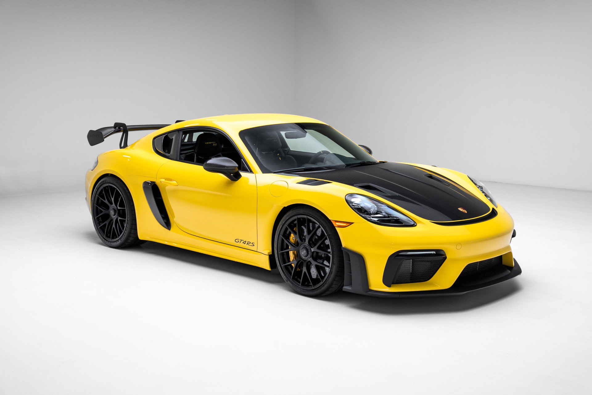 Used 2024 Porsche 718 Cayman GT4 RS RWD image 8