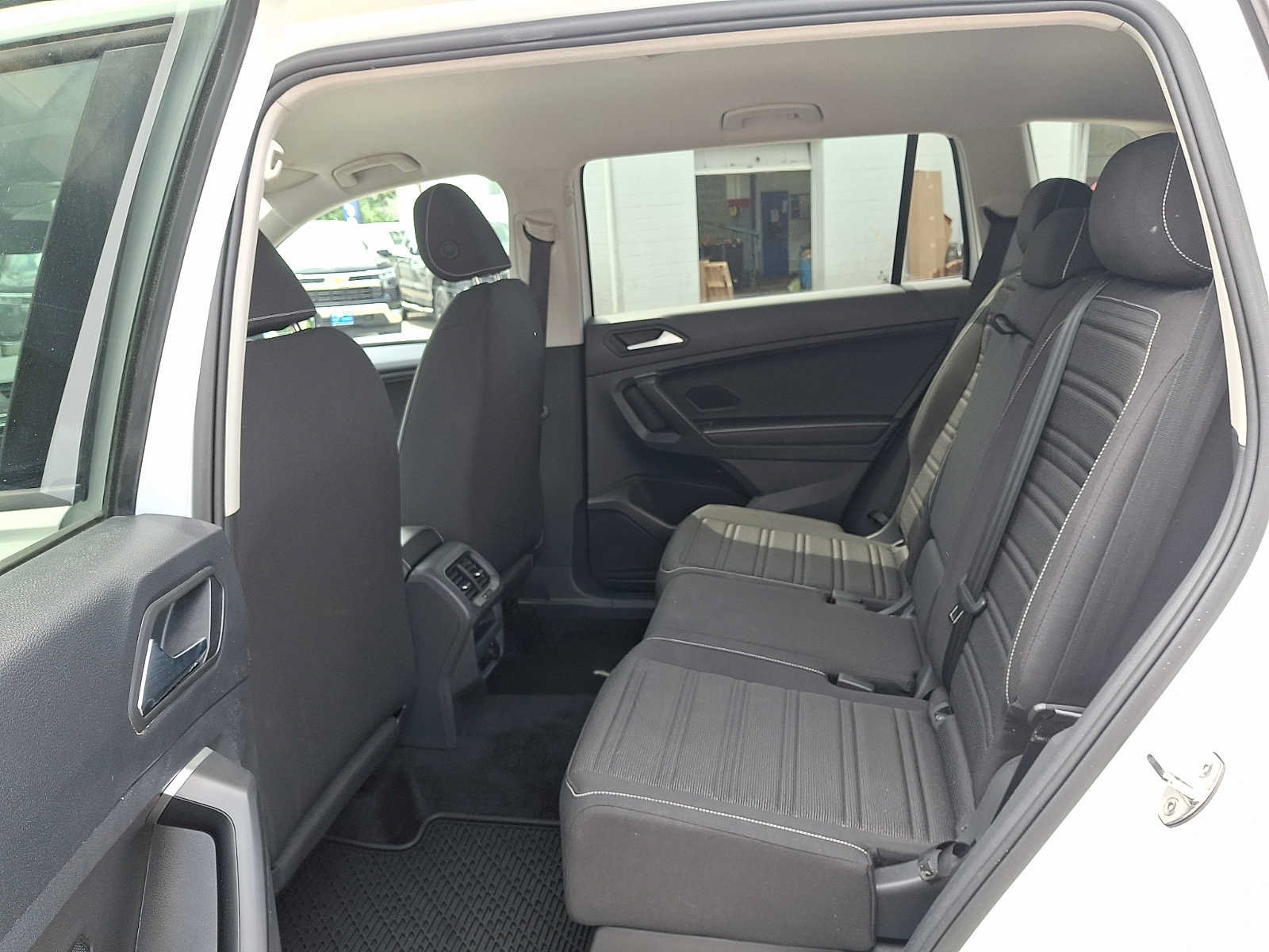 Used 2024 Volkswagen Tiguan S AWD/4WD image 10