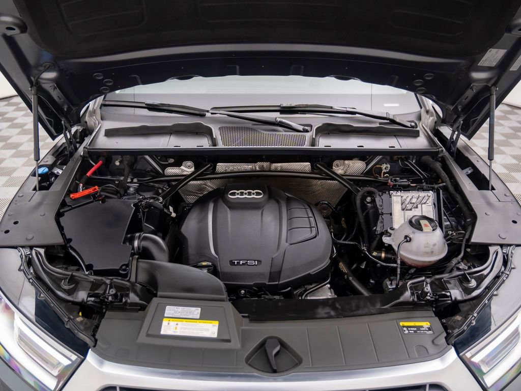 Used 2020 Audi Q5 2.0T Premium w/ Convenience Package image 34