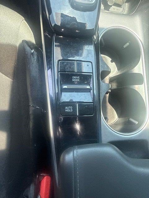 Used 2021 Hyundai Sonata SEL w/ Convenience Package FWD image 10