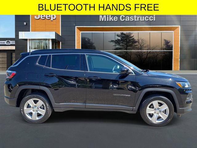 Used 2022 Jeep Compass Latitude AWD/4WD image 3