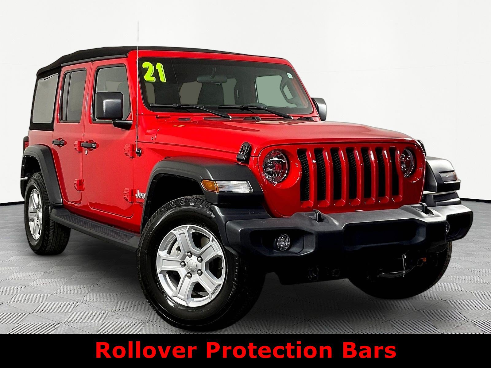 Used 2021 Jeep Wrangler Unlimited Sport AWD/4WD image 3