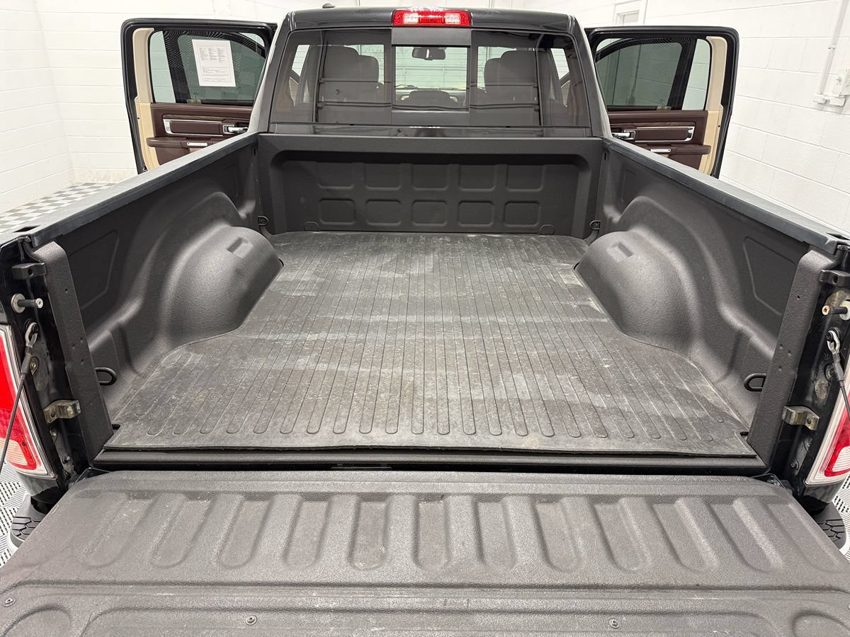 Used 2017 RAM 1500 Laramie Longhorn w/ Convenience Group AWD/4WD image 32