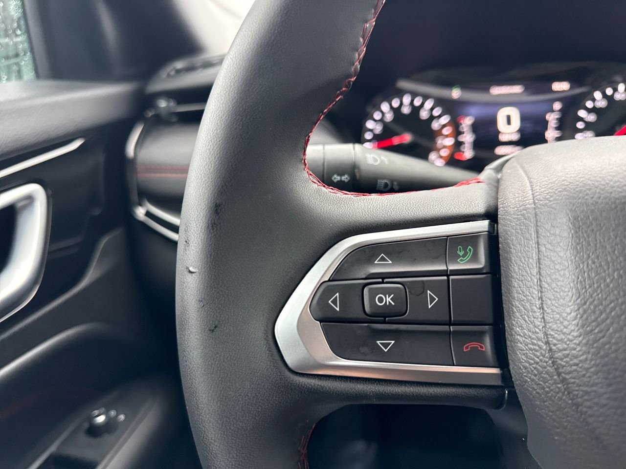 Used 2024 Jeep Compass Trailhawk w/ Trailer Tow Group image 24