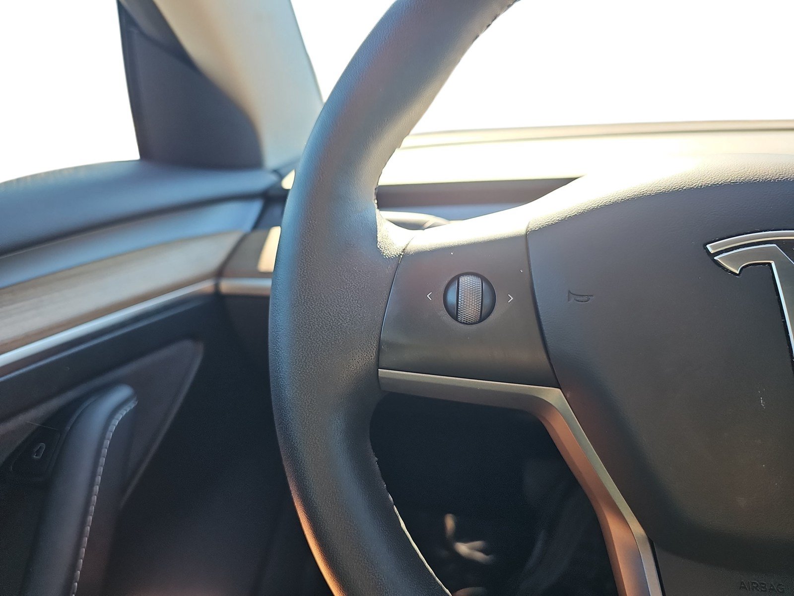 Used 2023 Tesla Model 3 Standard Range RWD image 14