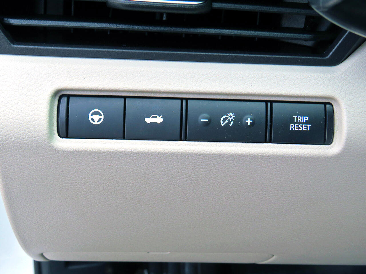 Used 2022 Nissan Altima 2.5 Platinum image 21