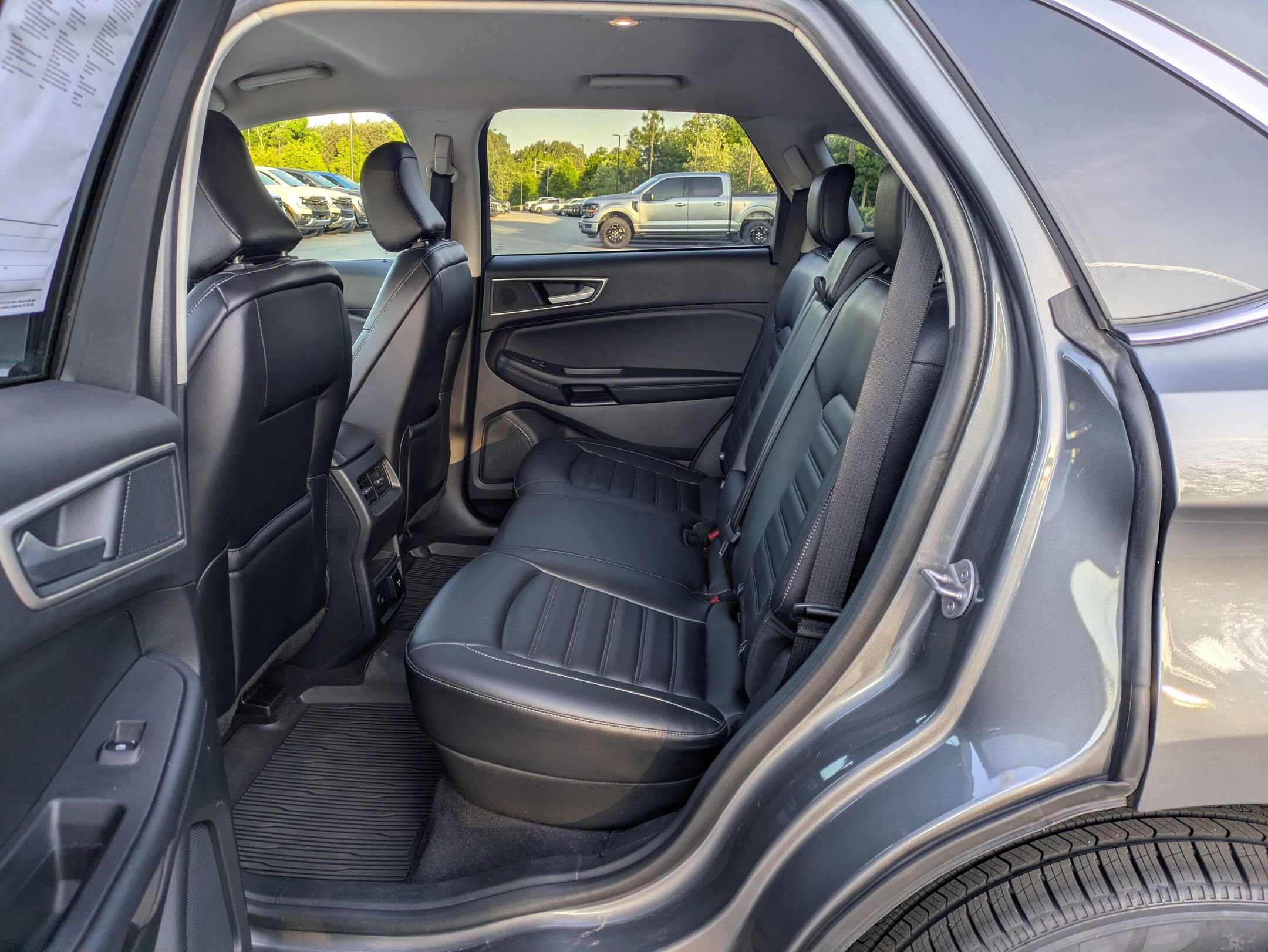 Certified 2024 Ford Edge SEL w/ Convenience Package AWD/4WD image 28