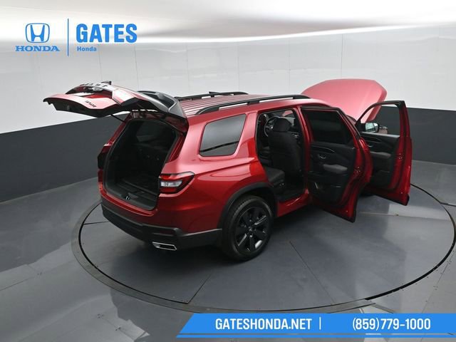 Certified 2025 Honda Pilot Sport image 51