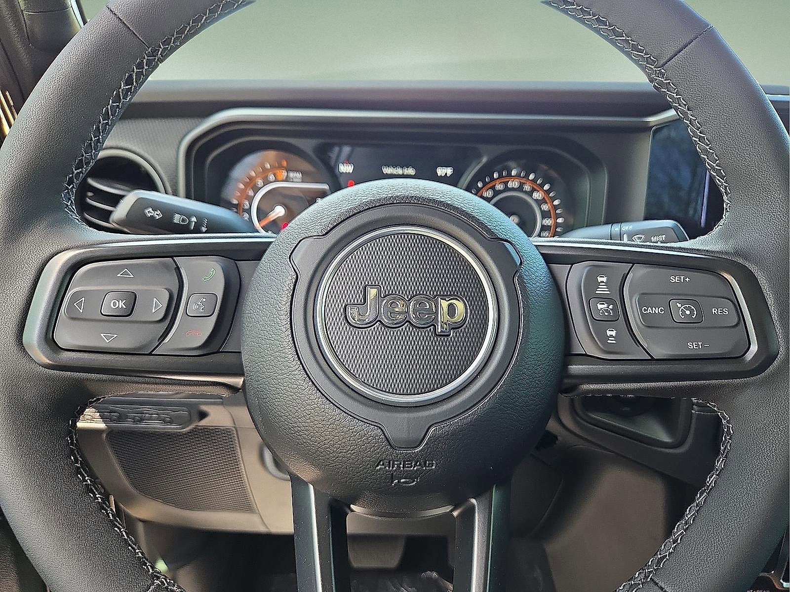 New 2025 Jeep Gladiator Rubicon image 24