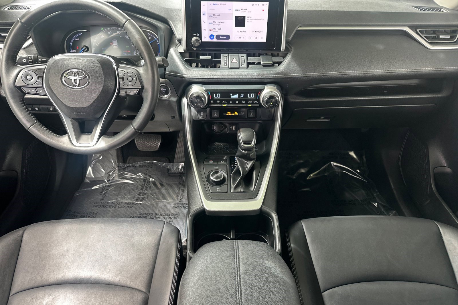 Used 2023 Toyota RAV4 XLE Premium AWD/4WD image 17