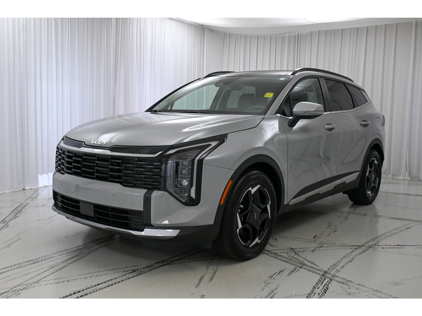 Used 2026 Kia Sportage EX w/ EX Panorama Roof Package FWD image 4
