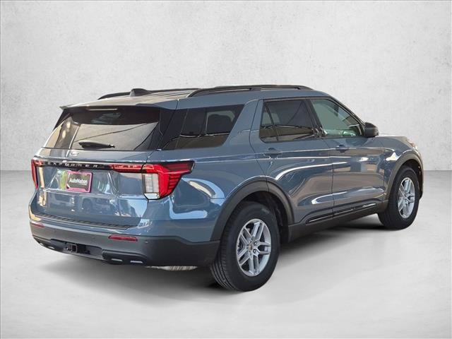 New 2026 Ford Explorer Active RWD image 2