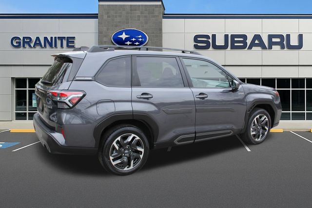 Used 2025 Subaru Forester Limited AWD/4WD image 11