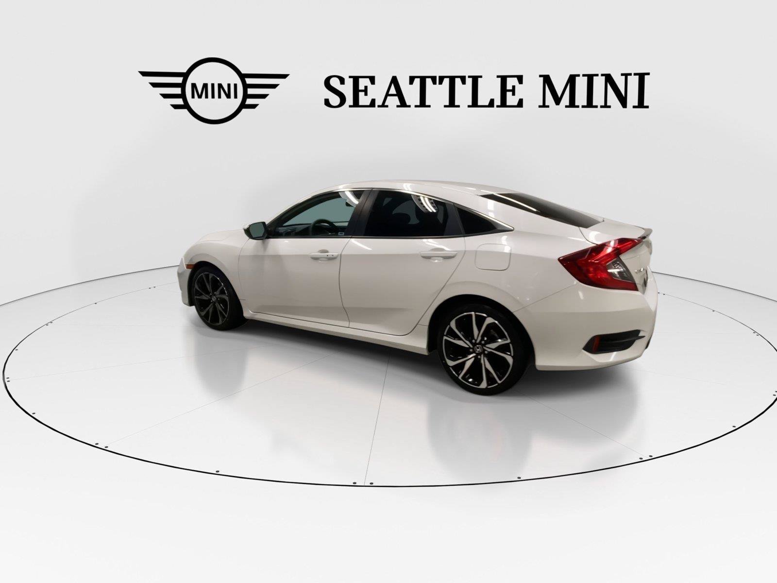 Used 2019 Honda Civic Sport image 8