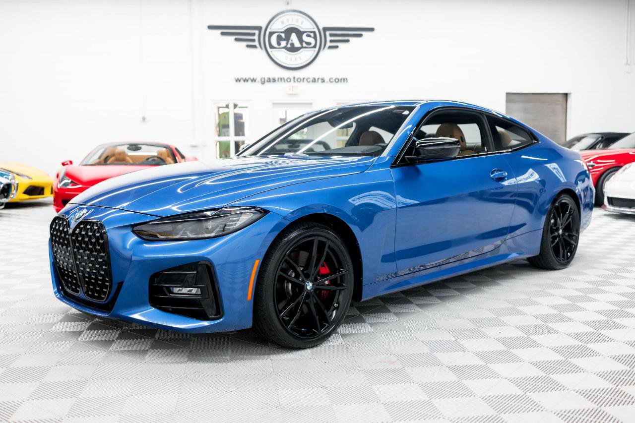 Used 2023 BMW 430i xDrive Coupe w/ M Sport Package AWD/4WD image 4