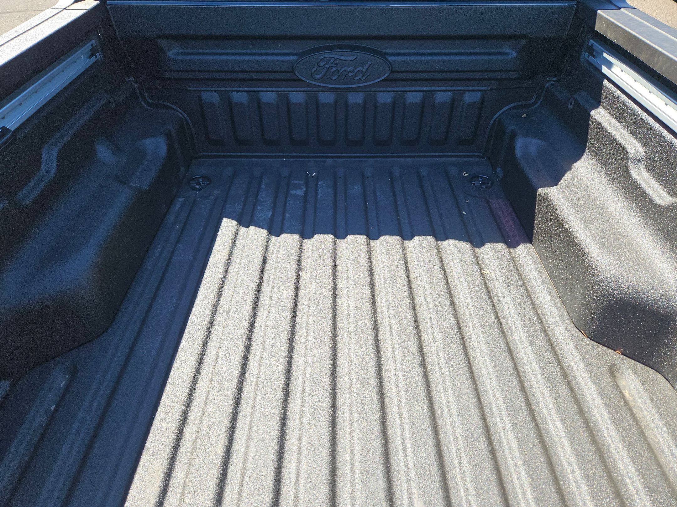 New 2025 Ford Maverick Lariat w/ Black Appearance Package image 4