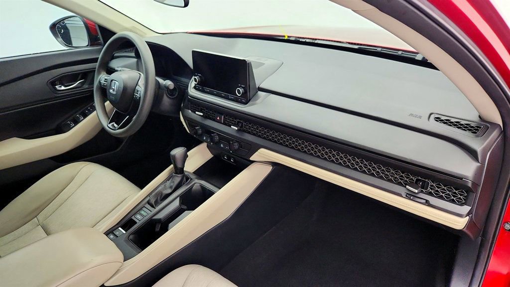 Used 2024 Honda Accord EX image 25