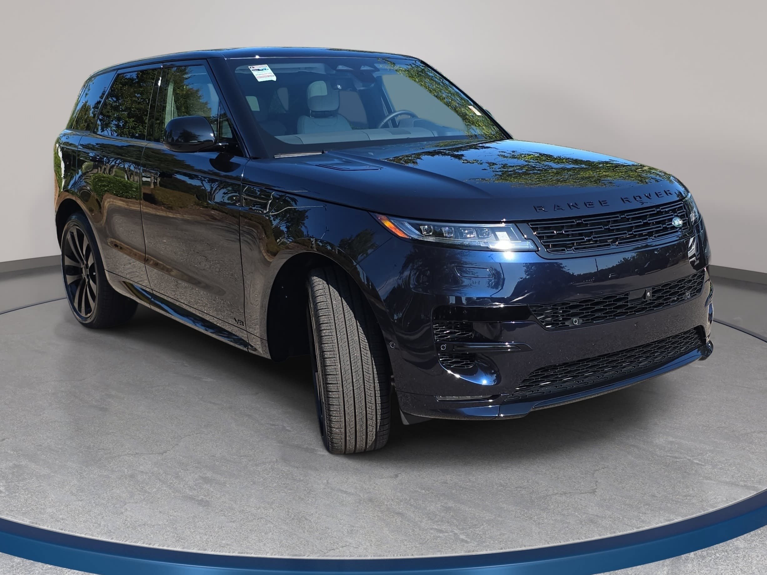 New 2026 Land Rover Range Rover Sport Dynamic SE AWD/4WD image 3