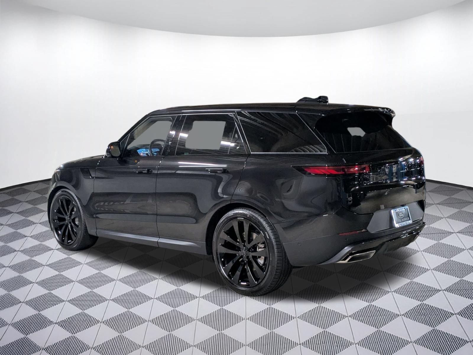 New 2026 Land Rover Range Rover Sport SE AWD/4WD image 5