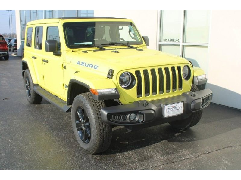 Used 2022 Jeep Wrangler Unlimited Sahara image 2