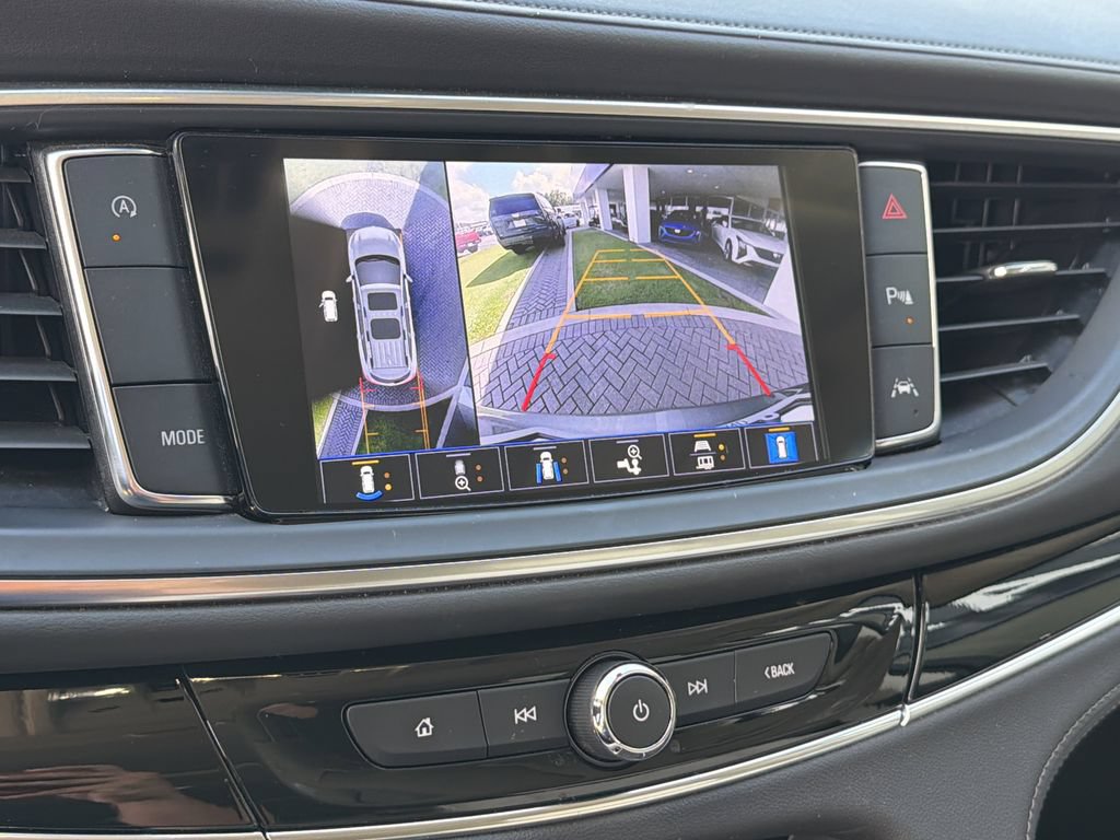 Certified 2023 Buick Enclave Avenir w/ Avenir Technology Package FWD image 25