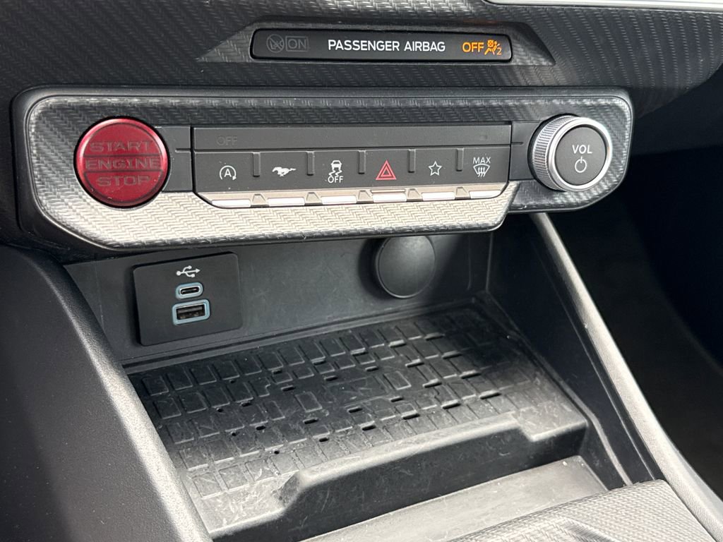 Used 2024 Ford Mustang Premium image 22